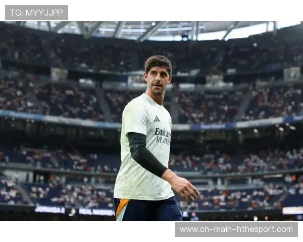 库尔图瓦门线上神勇封出必进球,力保皇马零封对手